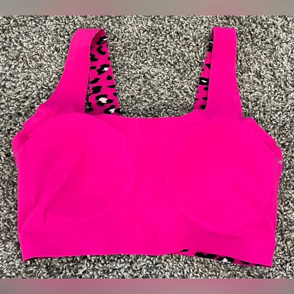 Rare No Boundaries Pink Cheetah Leopard Animal Print Sports Bra Size Medium - Picture 6 of 9
